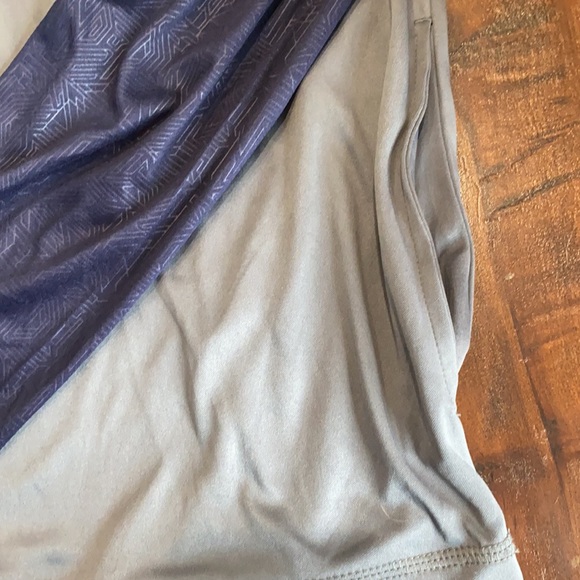 University of Michigan Men’s Pullover - Picture 5 of 8